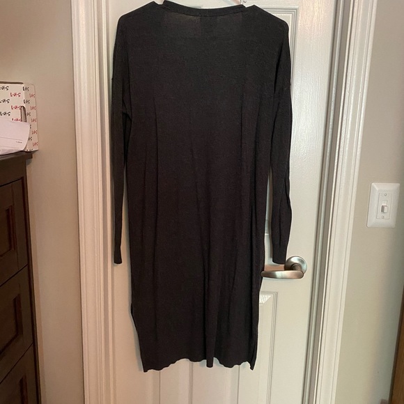 📣Last Chance📣Charcoal Gray Old Navy Long Sweater - Picture 5 of 5